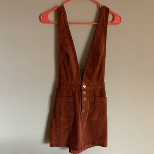Brick overall skirt